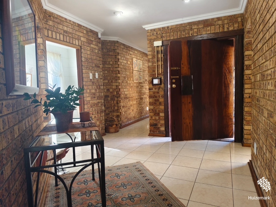 4 Bedroom Property for Sale in Vaalpark Free State